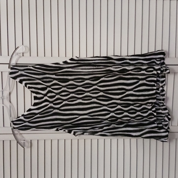 Oska Lagenlook Linen Blend Knit Tank Top, Black White, Size M - Picture 5 of 8